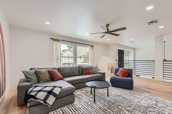 Interior, Living room, Recessed Lighting, Wood Texture Flooring