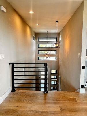 Interior, Pendant Lights, Recessed Lighting, Wood Texture Flooring