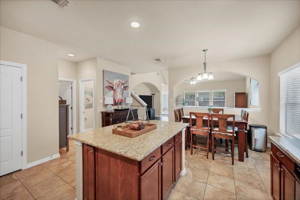 Dining room, Interior, Pendant Lights, Recessed Lighting