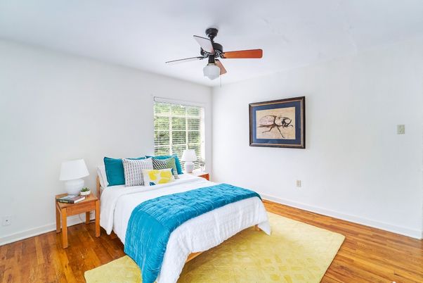 DE Listing image placeholder