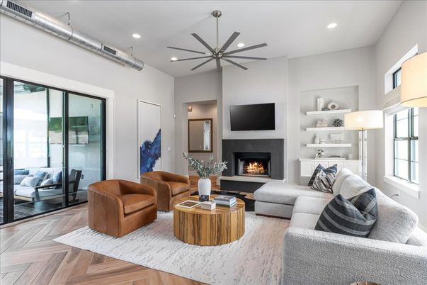 Fireplace, Interior, Living room, Pendant Lights, Recessed Lighting, Wood Texture Flooring