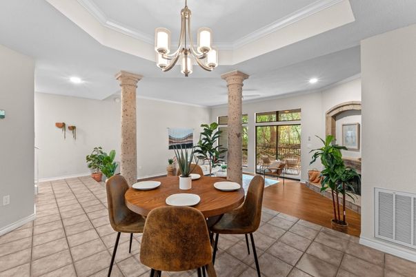 Chandelier, Dining room, Interior, Recessed Lighting, Wood Texture Flooring