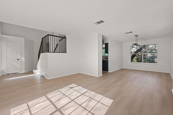 Empty room, Interior, Pendant Lights, Wood Texture Flooring
