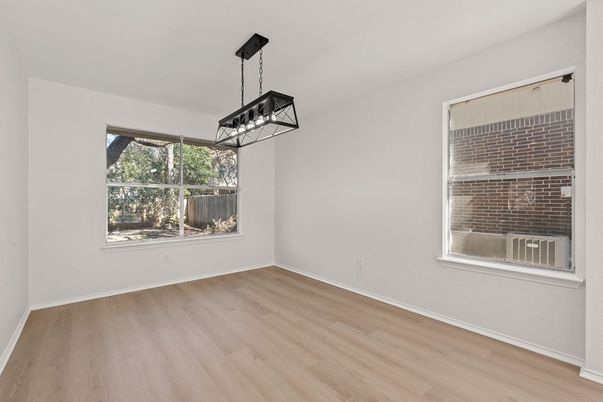 Empty room, Interior, Pendant Lights, Wood Texture Flooring
