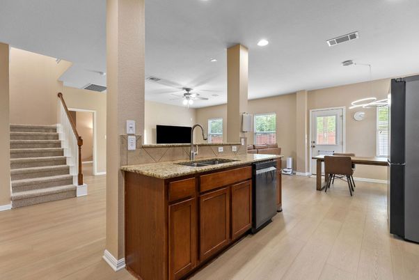 Dining room, Interior, Kitchen, Pendant Lights, Recessed Lighting, Wood Texture Flooring