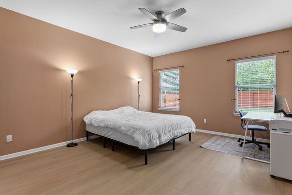 Bedroom, Home Office, Interior, Wood Texture Flooring