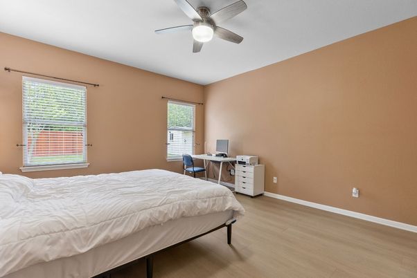 Bedroom, Home Office, Interior, Wood Texture Flooring