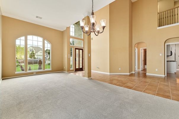 Chandelier, Empty room, Interior