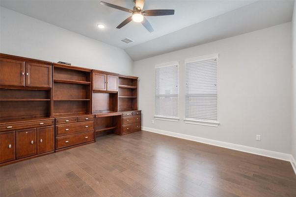 Home Office, Interior, Recessed Lighting, Wood Texture Flooring