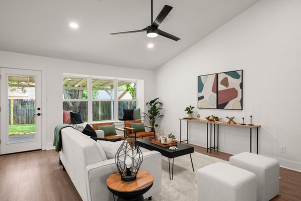 Interior, Living room, Recessed Lighting, Wood Texture Flooring