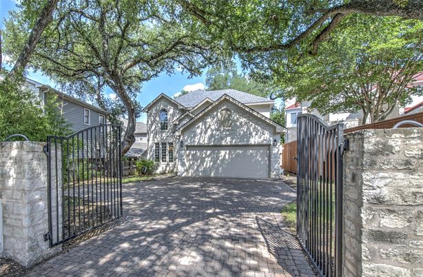 Detached Garage, Exterior