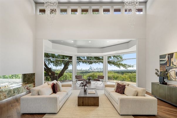 Chandelier, Interior, Living room, Recessed Lighting, Wood Texture Flooring