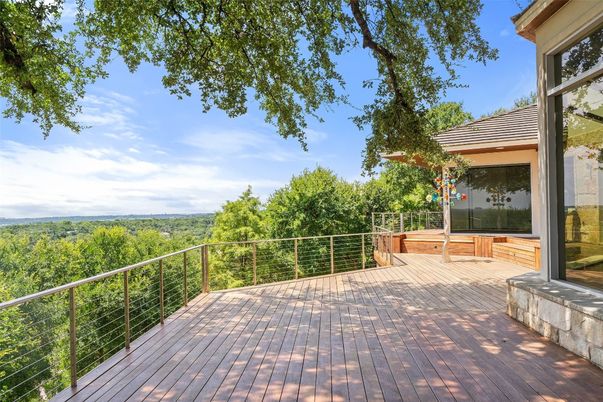 Exterior, Hot Tub