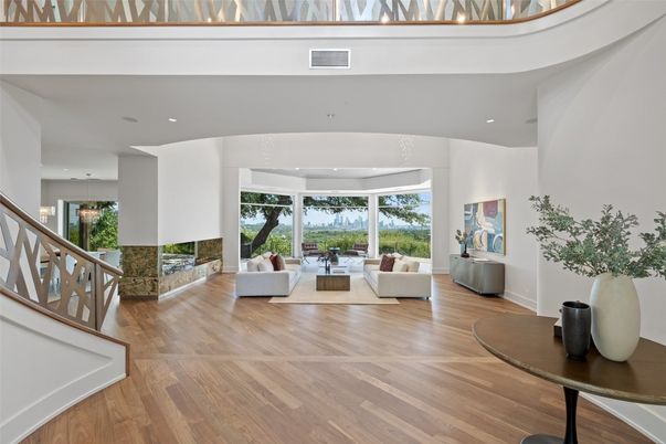 Interior, Living room, Pendant Lights, Recessed Lighting, Wood Texture Flooring