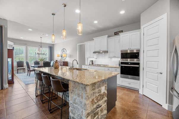 Dining room, Interior, Kitchen, Pendant Lights, Recessed Lighting, Stainless Steel Appliances