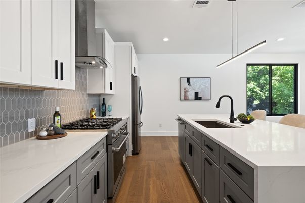 Interior, Kitchen, Recessed Lighting, Wood Texture Flooring