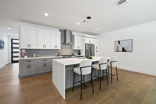 Interior, Kitchen, Pendant Lights, Recessed Lighting, Wood Texture Flooring