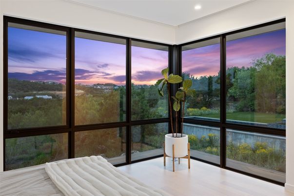 Interior, Recessed Lighting, Sun Room, Wood Texture Flooring