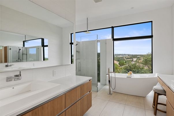 Bathroom, Free Standing Baths, Glass Shower, Interior