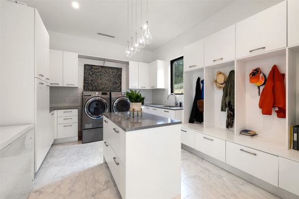 Interior, Kitchen, Marble, Pendant Lights, Recessed Lighting, Washer