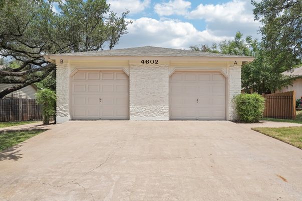 Detached Garage, Exterior