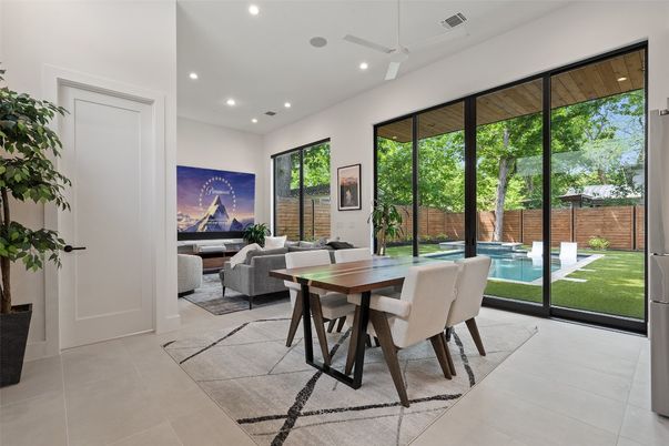 Dining room, Interior, Living room, Recessed Lighting