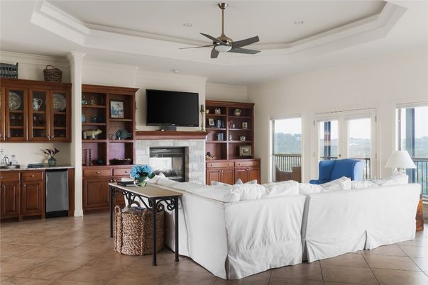 Fireplace, Interior, Living room, Recessed Lighting