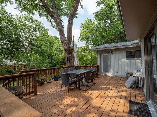 Exterior, Wood Texture Flooring