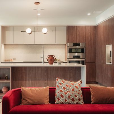 Interior, Kitchen, Living room, Pendant Lights, Recessed Lighting, Stainless Steel Appliances