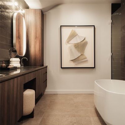Bathroom, Dual Sink Vanities, Free Standing Baths, Interior