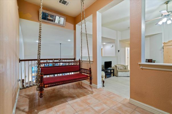 Fireplace, Interior, Recessed Lighting