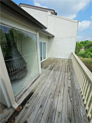 Exterior, Wood Texture Flooring