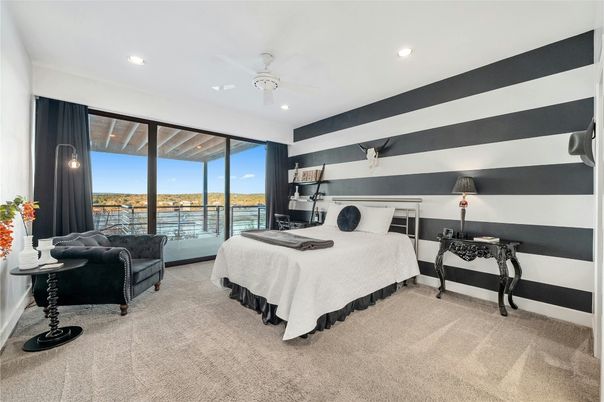 Bedroom, Interior, Recessed Lighting, Water