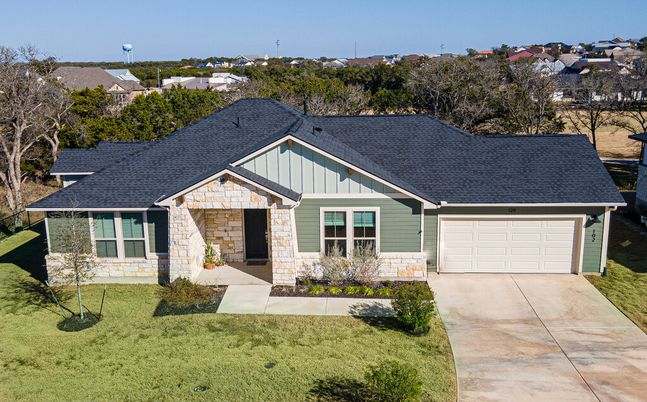 Attached, Exterior, Facade, Ranch