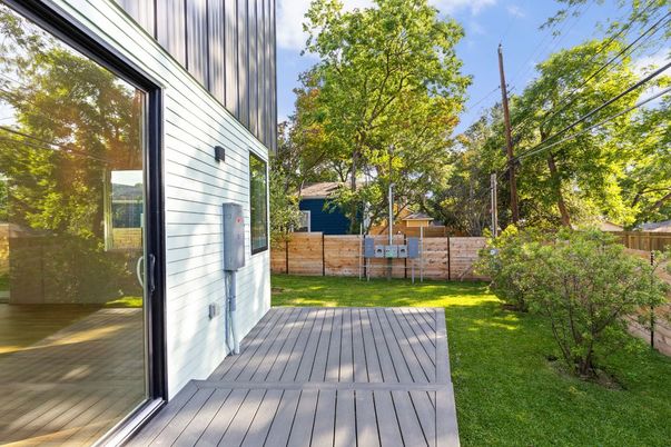 Backyard, Exterior