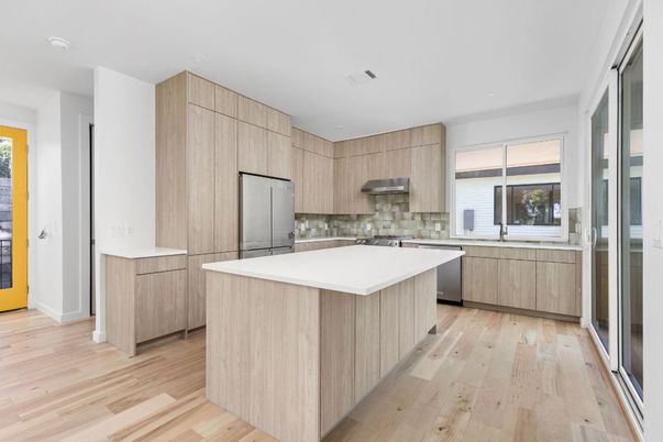 Interior, Kitchen, Recessed Lighting, Wood Texture Flooring