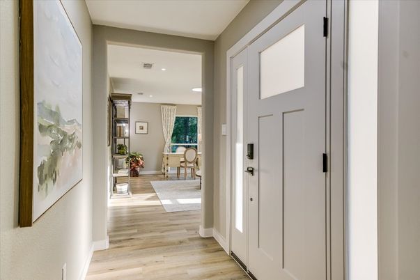 Interior, Recessed Lighting, Wood Texture Flooring
