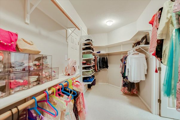 Interior, Walk-in Closets