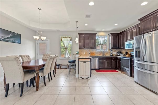 Dining room, Interior, Kitchen, Pendant Lights, Recessed Lighting, Stainless Steel Appliances