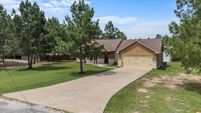 Attached, Backyard, Exterior, Facade, Ranch
