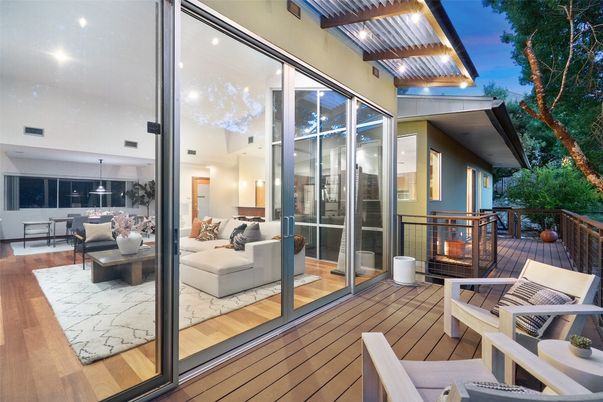 Exterior, Wood Texture Flooring