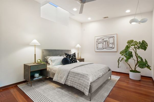 Bedroom, Interior, Pendant Lights, Recessed Lighting, Wood Texture Flooring