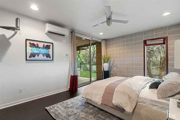 Bedroom, Interior, Recessed Lighting, Wood Texture Flooring