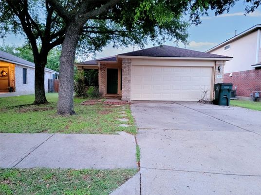 Attached, Exterior, Facade, Brick Facade, Ranch