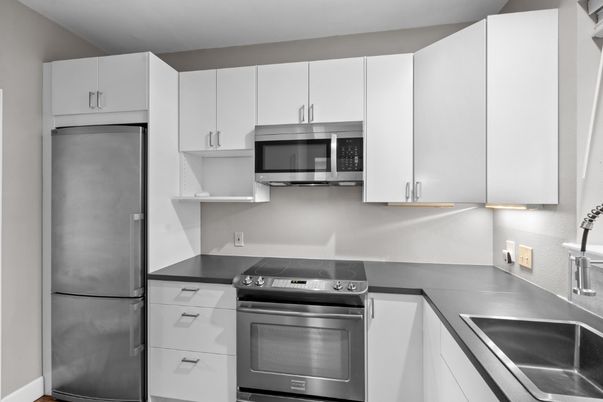 Interior, Kitchen, Stainless Steel Appliances