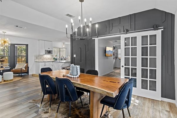Dining room, Interior, Kitchen, Pendant Lights, Recessed Lighting, Wood Texture Flooring