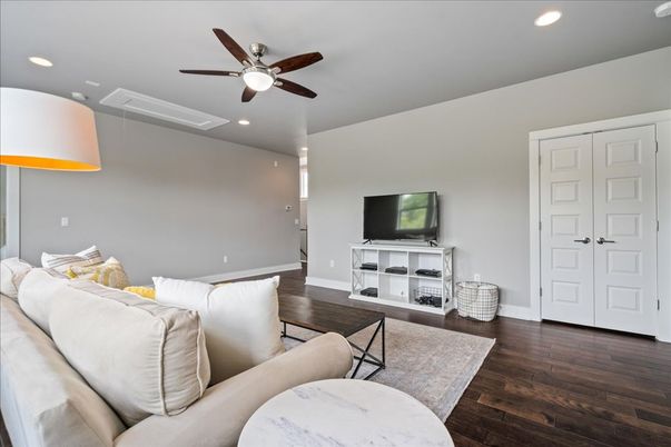 Interior, Living room, Recessed Lighting, Wood Texture Flooring