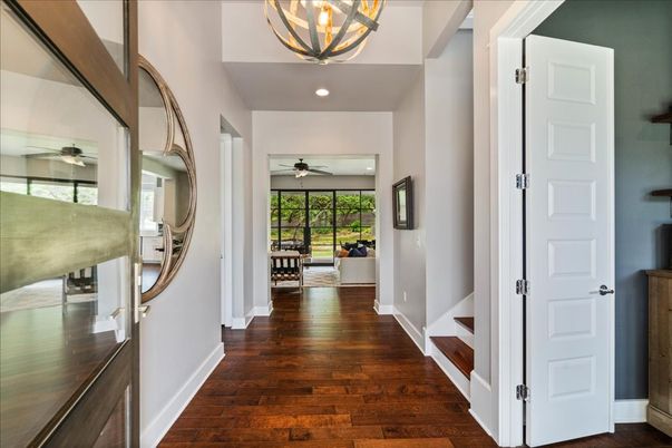 Interior, Pendant Lights, Recessed Lighting, Wood Texture Flooring