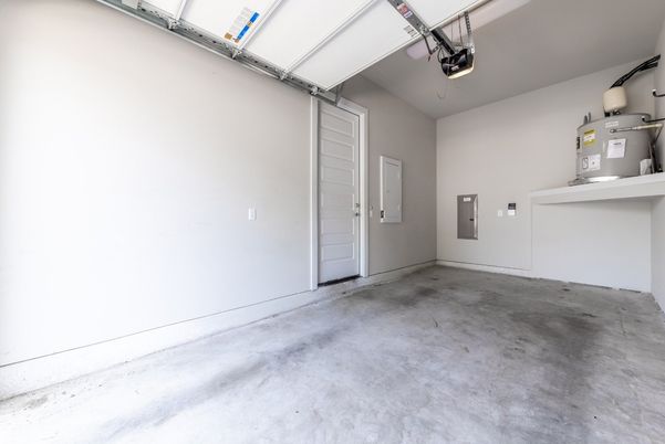 Garage, Interior