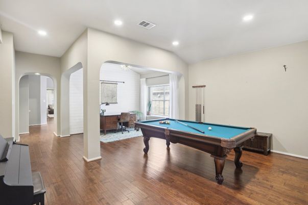 Billiard Table, Game Room, Interior, Recessed Lighting, Wood Texture Flooring